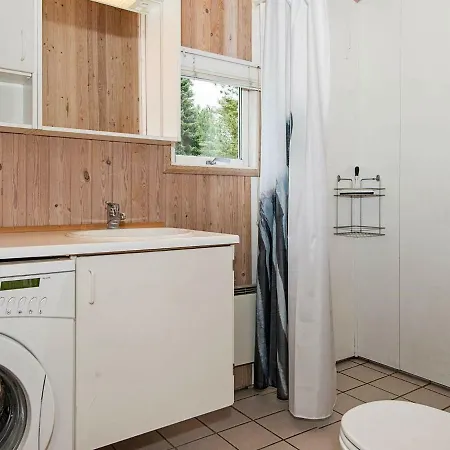 Three-bedroom Holiday In 6 度假居